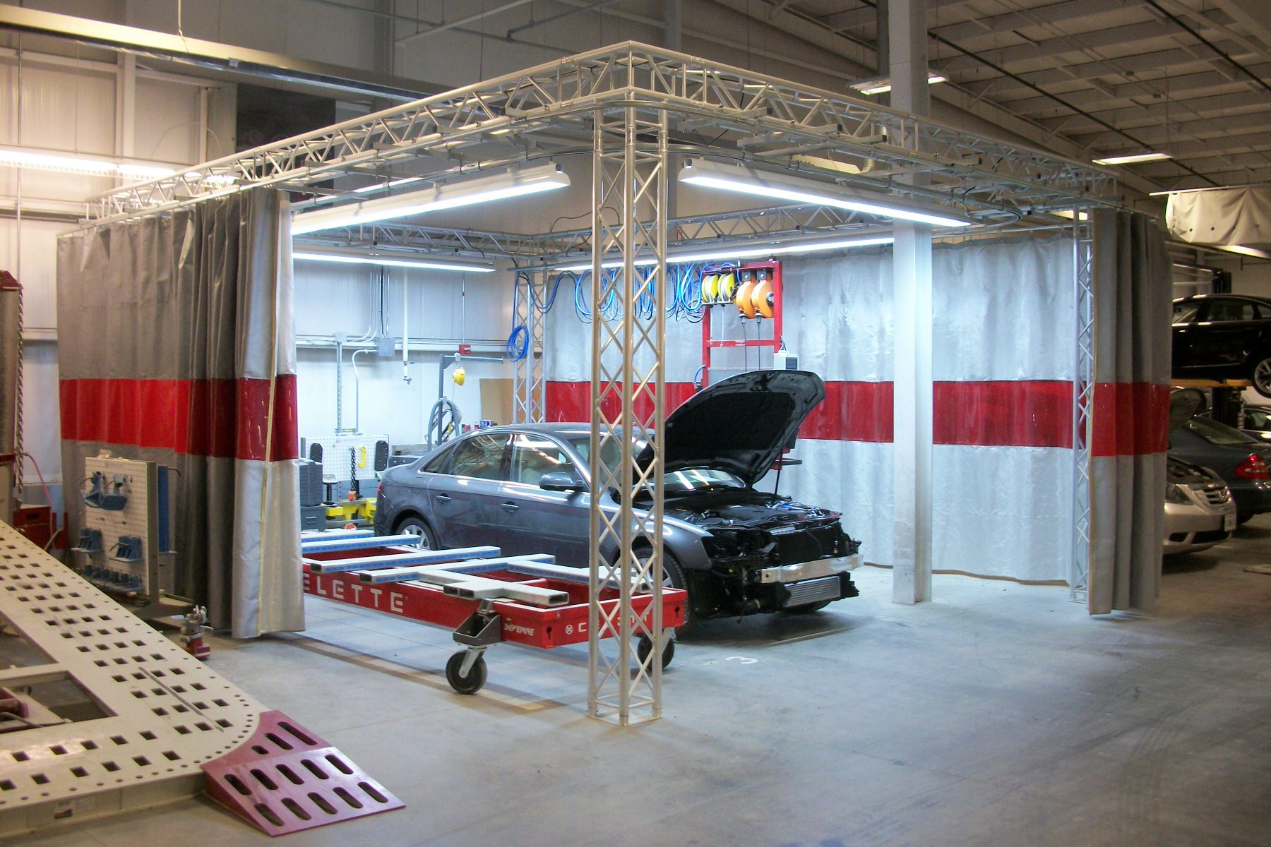 Clean Rooms RAE Reliable Automotive Equipment, Inc.